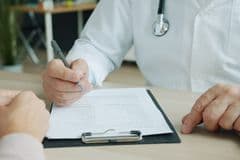 Por qué el expediente clínico es la prueba clave para proteger a médicos y pacientes en México