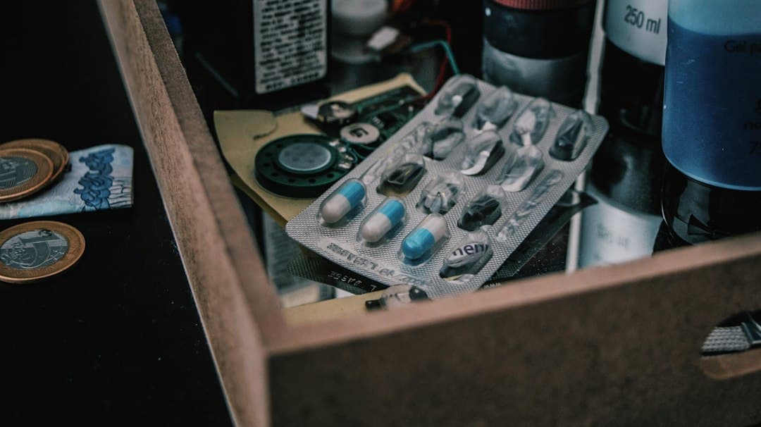 Inhabilitan hasta por 10 años a funcionarios de Salud que dejaron caducar medicamentos